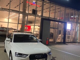 2012 Audi A4 IV (B8) Рестайлинг, белый, 1300000 рублей, вид 1