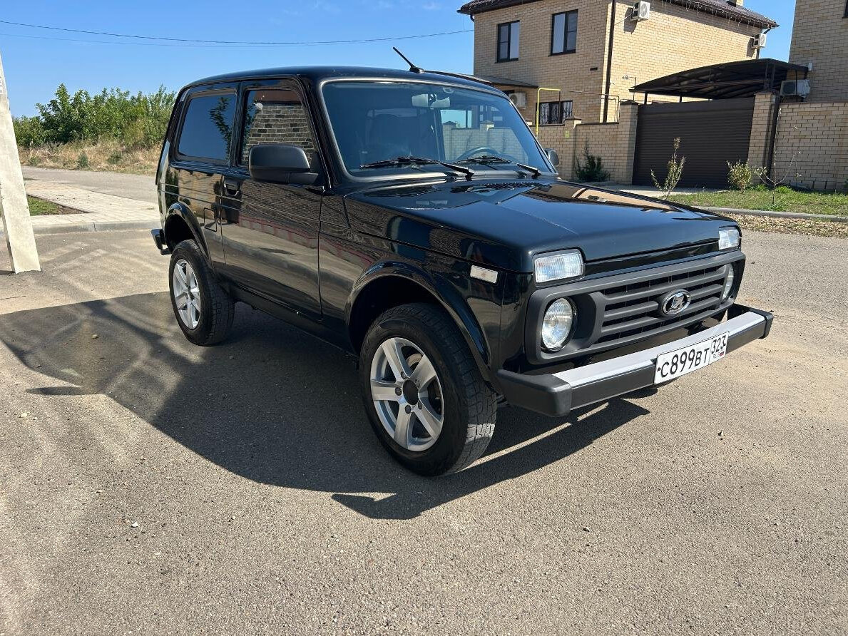 Открыть фотографии: Lada (ВАЗ) Niva Legend I