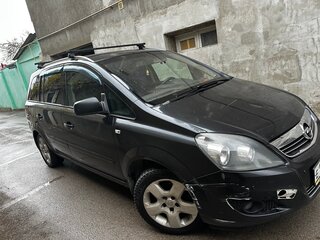 2012 Opel Zafira B Рестайлинг, чёрный, 730000 рублей, вид 2