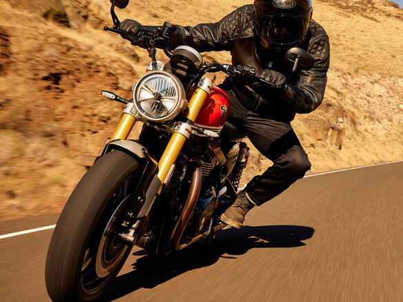2026 Triumph Speed Twin, оранжевый, 2570000 рублей - вид 16