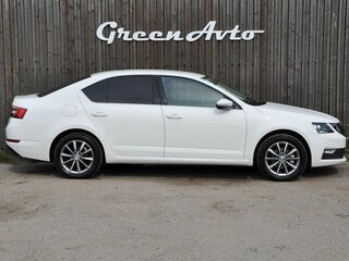 2023 Skoda Octavia III (A7) Рестайлинг, белый, 2290000 рублей, вид 4