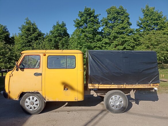 2006 УАЗ 3909, жёлтый, 250000 рублей