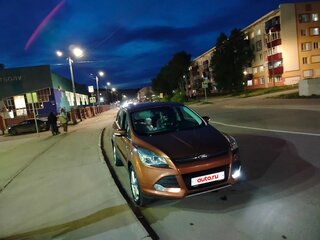 2014 Ford Kuga II, коричневый, 1000000 рублей, вид 4