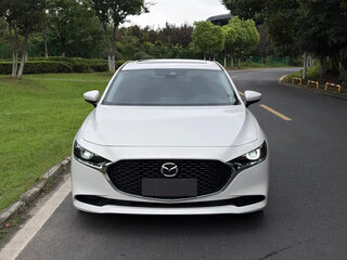 2023 Mazda 3 M Hybrid IV (BP), белый, 1490123 рублей, вид 2
