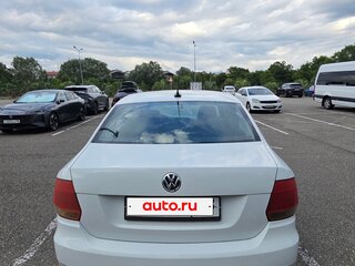 2018 Volkswagen Polo V Рестайлинг, белый, 1500000 рублей, вид 4