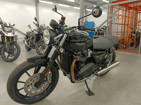 2023 Triumph Speed Twin, чёрный, 930000 рублей, вид 5