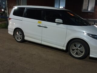 2008 Honda Elysion I Рестайлинг, белый, 1000000 рублей, вид 3