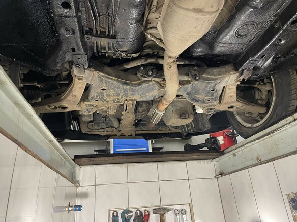 2004 Mitsubishi Lancer IX, серый, 450000 рублей - вид 13