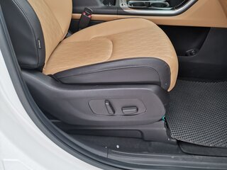 2020 Kia Carnival IV, белый, 3350000 рублей, вид 4