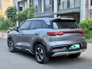 2025 BYD Yuan Up 45.12 kWh, серый, 1640000 рублей, вид 5