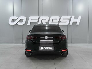 2019 Mazda 3 IV (BP), чёрный, 2399000 рублей, вид 4
