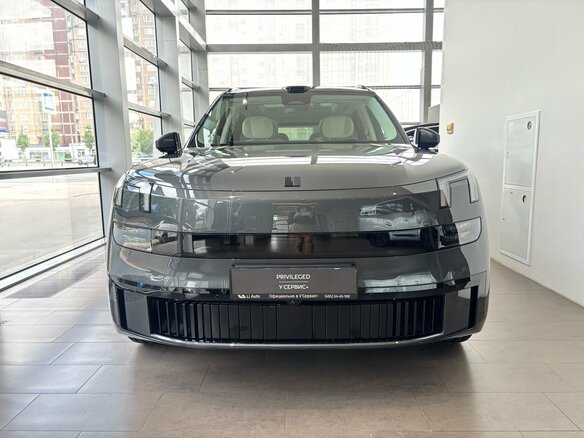2026 Lynk & Co 900, чёрный - вид 6