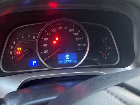 2012 Toyota RAV4 IV (XA40), серый, 1600000 рублей - вид 7