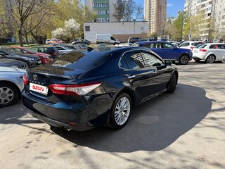 2019 Toyota Camry VIII (XV70), синий, 2600000 рублей, вид 3