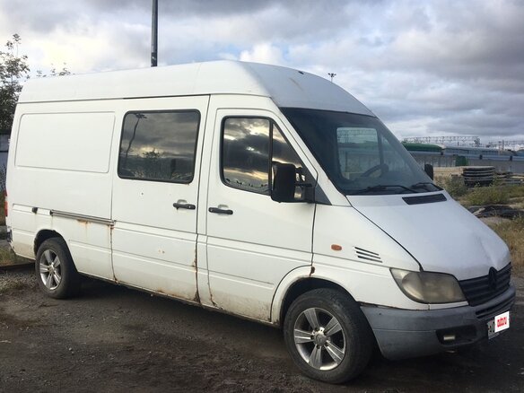 1998 Mercedes-Benz Sprinter, белый, 400000 рублей - вид 2