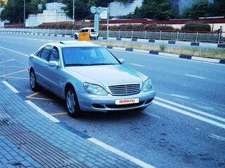 2002 Mercedes-Benz S-Класс 600 Long IV (W220) Рестайлинг, серебристый, 1150000 рублей, вид 2