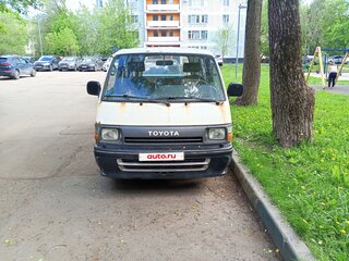 1991 Toyota HiAce H100, белый, 250000 рублей, вид 2