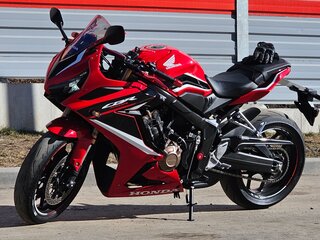 2021 Honda CBR 650R, красный, 850000 рублей, вид 1