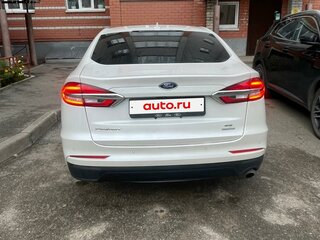 2020 Ford Fusion (North America) II Рестайлинг, белый, 1450000 рублей, вид 5