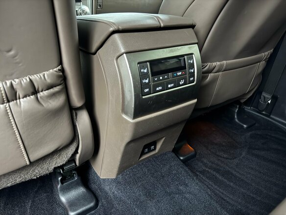 2020 Lexus GX 460 II Рестайлинг 2, серый, 5990000 рублей - вид 27