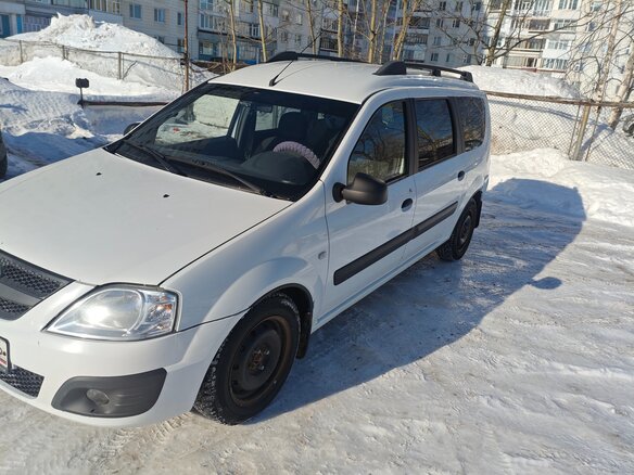 2013 Lada (ВАЗ) Largus I, белый, 590000 рублей