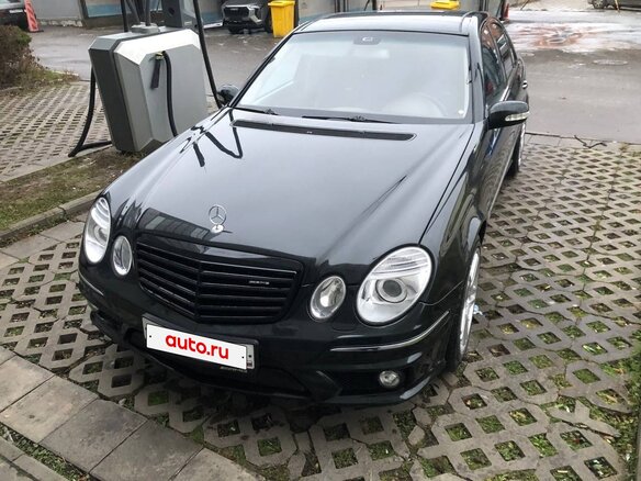 2004 Mercedes-Benz E-Класс 200 III (W211, S211), чёрный, 1150000 рублей - вид 3