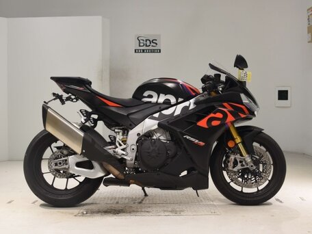 2023 Aprilia RSV4, чёрный, 1800000 рублей, вид 4