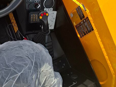 2024 JCB 531-70, золотистый, 11990000 рублей, вид 5