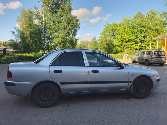 2003 Mitsubishi Carisma I Рестайлинг, серебристый, 385000 рублей - вид 6