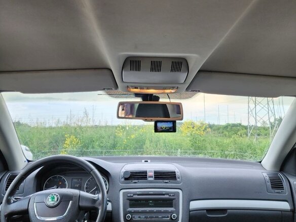 2012 Skoda Octavia II (A5) Рестайлинг, белый, 750000 рублей - вид 8