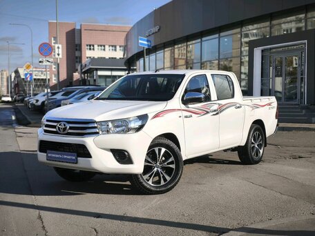 Toyota Hilux VIII Рестайлинг 2