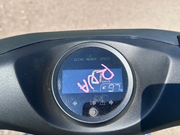 2025 Honda EM1 e:, серебристый, 229000 рублей - вид 3