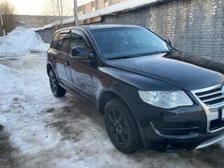 2007 Volkswagen Touareg I Рестайлинг, чёрный, 900000 рублей, вид 4