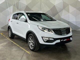 2010 Kia Sportage III, белый, 1090000 рублей, вид 3