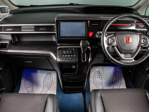 2016 Honda Stepwgn V, чёрный - вид 11