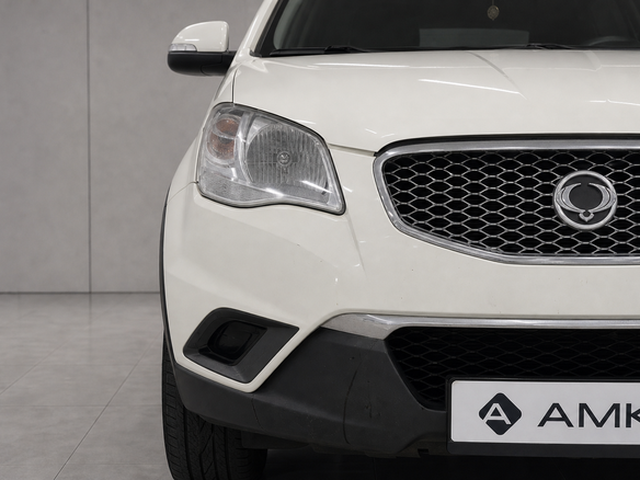 2013 SsangYong Actyon II, белый - вид 3