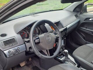 2011 Opel Astra H Рестайлинг, серый, 580000 рублей, вид 5