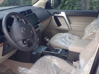 2022 Toyota Land Cruiser Prado 150 Series Рестайлинг 3, коричневый, 11999000 рублей, вид 4
