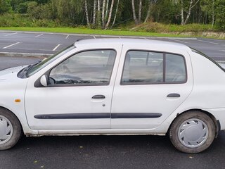 2002 Renault Symbol I Рестайлинг, белый, 150000 рублей, вид 5