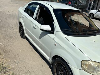 2009 Chevrolet Aveo I Рестайлинг, белый, 250000 рублей, вид 3