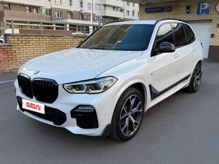 2019 BMW X5 30d IV (G05/G18), белый, 6990000 рублей, вид 1