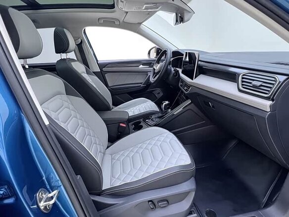 2023 Volkswagen Tayron I Рестайлинг, синий, 2630000 рублей - вид 16