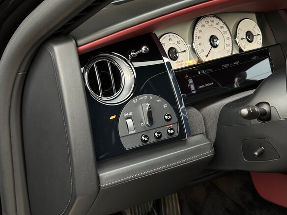 2016 Rolls-Royce Ghost I Рестайлинг (Series II), чёрный, 13200000 рублей - вид 18