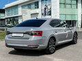 2025 Skoda Superb III Рестайлинг, серый - вид 4