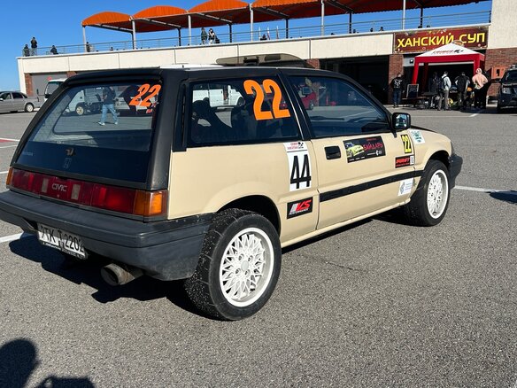 1987 Honda Civic III, бежевый, 350000 рублей