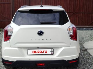 2022 SsangYong Tivoli I Рестайлинг, белый, 1980000 рублей, вид 4