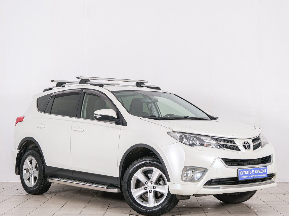Открыть фотографии: Toyota RAV4 IV (XA40)