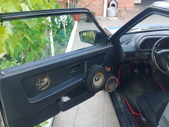 2005 Lada (ВАЗ) 2113, серый, 115000 рублей - вид 9