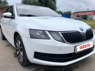 2018 Skoda Octavia III (A7) Рестайлинг, белый, 870000 рублей, вид 4
