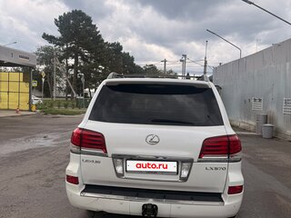 2013 Lexus LX 570 III Рестайлинг, белый, 5400000 рублей, вид 4